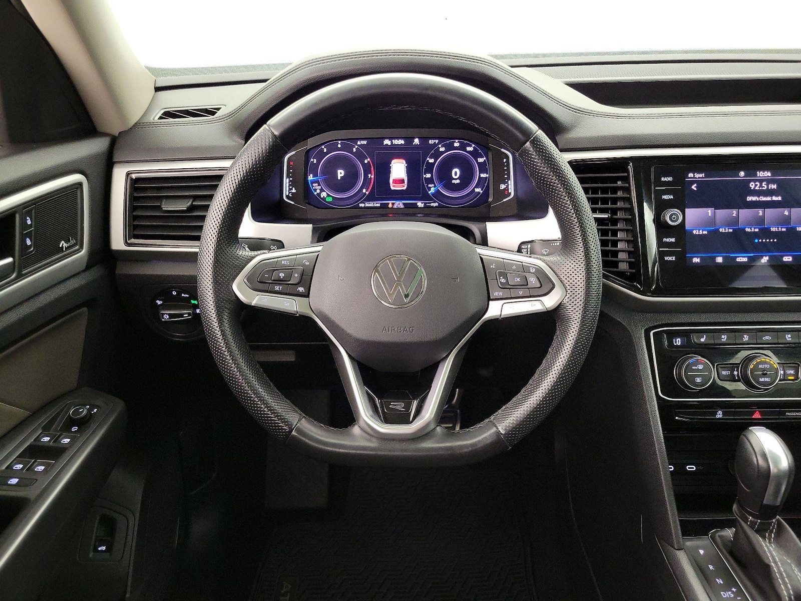2023 Volkswagen Atlas SEL Premium R-Line - Photo 11