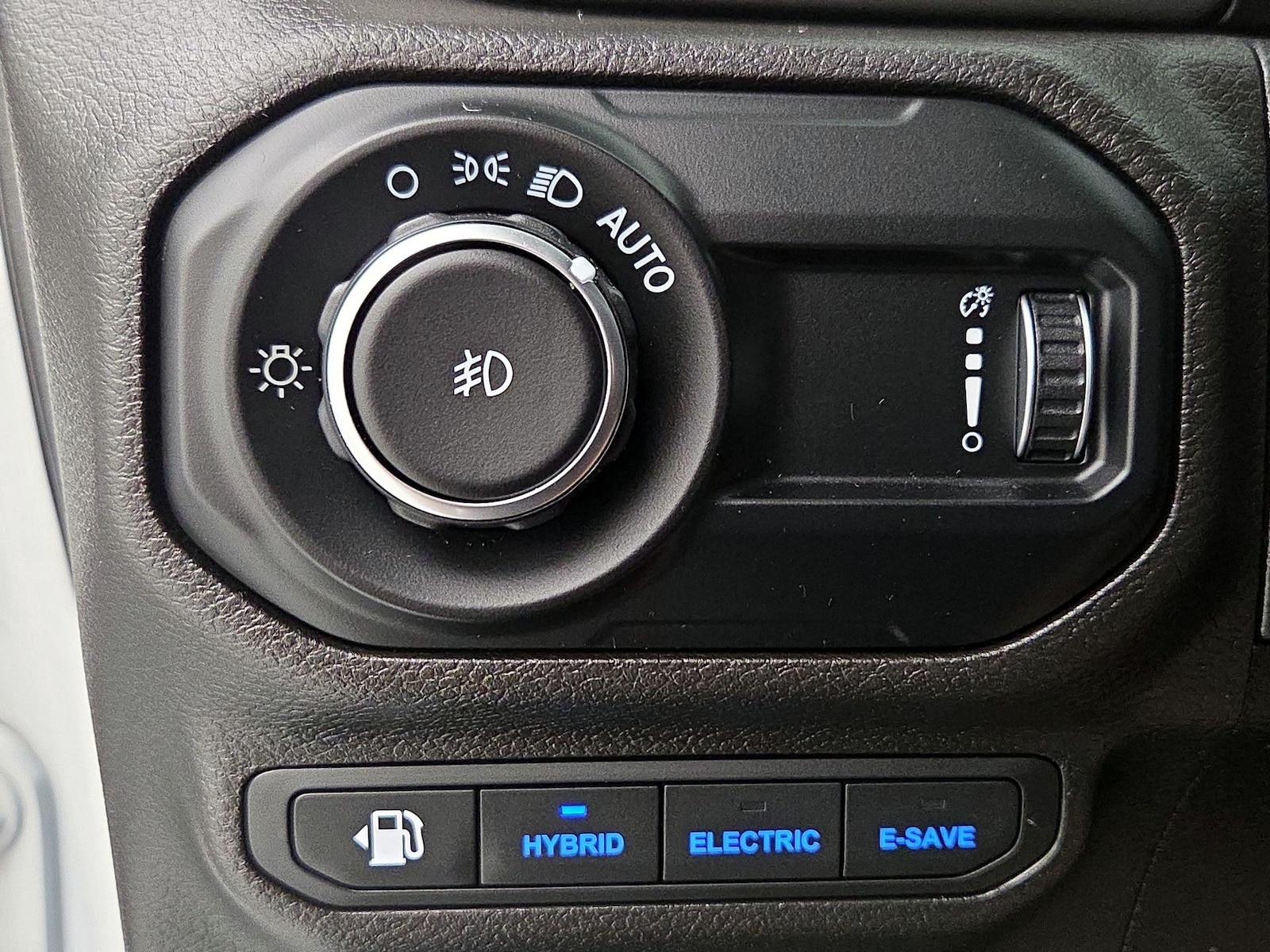 2023 Jeep Wrangler 4xe Willys 4XE - Photo 14
