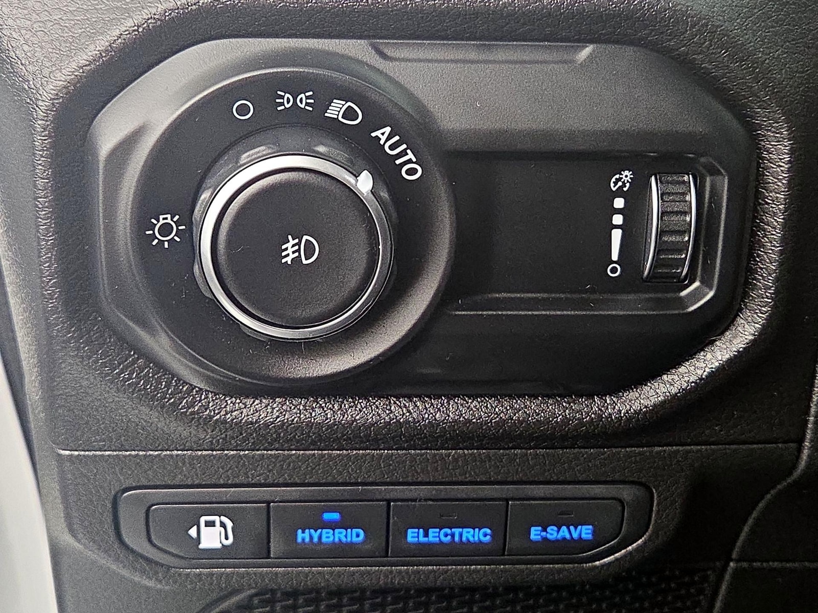 2024 Jeep Wrangler 4xe Willys 4XE - Photo 14