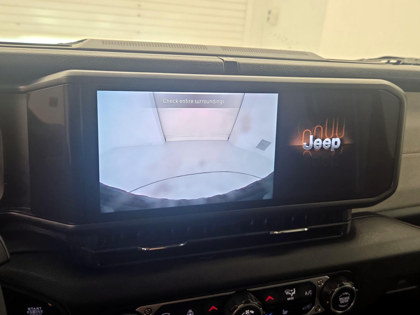 2024 Jeep Wrangler 4xe Willys 4XE - Photo 15