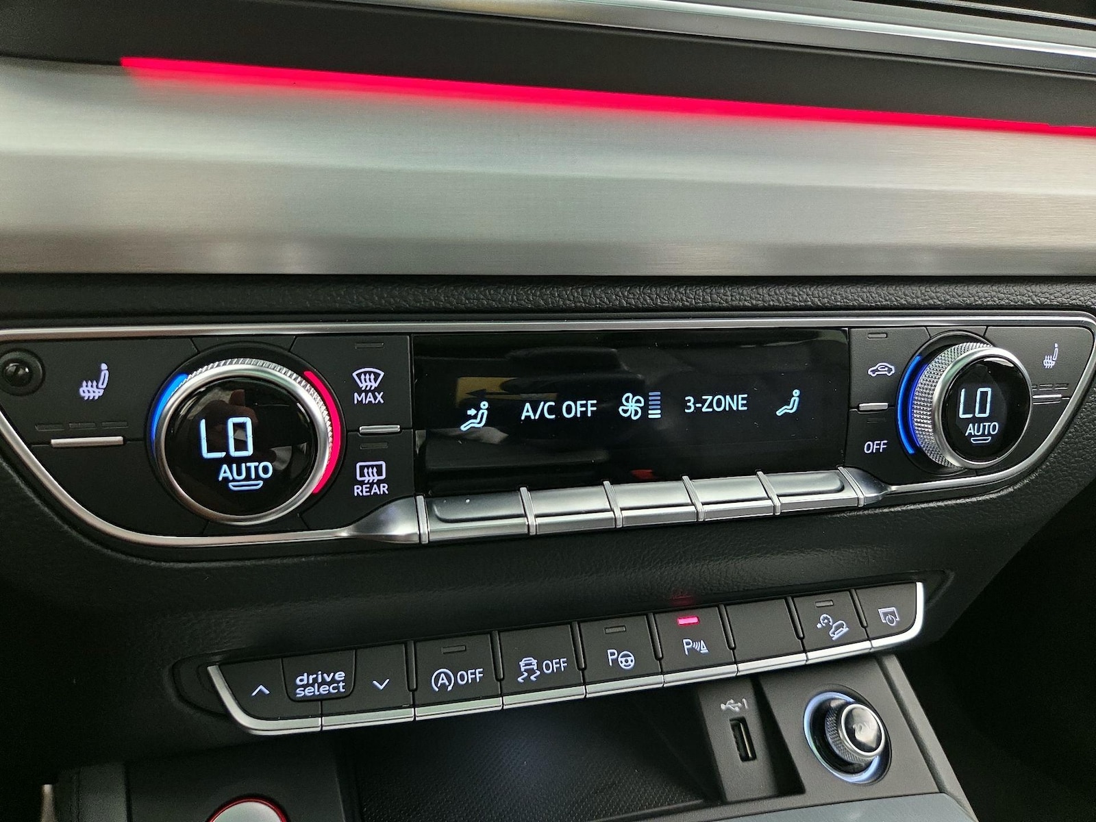 2020 Audi SQ5 Prestige - Photo 18