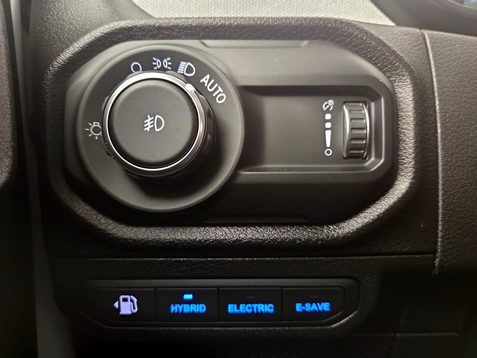 2024 Jeep Wrangler 4xe Willys 4XE - Photo 14