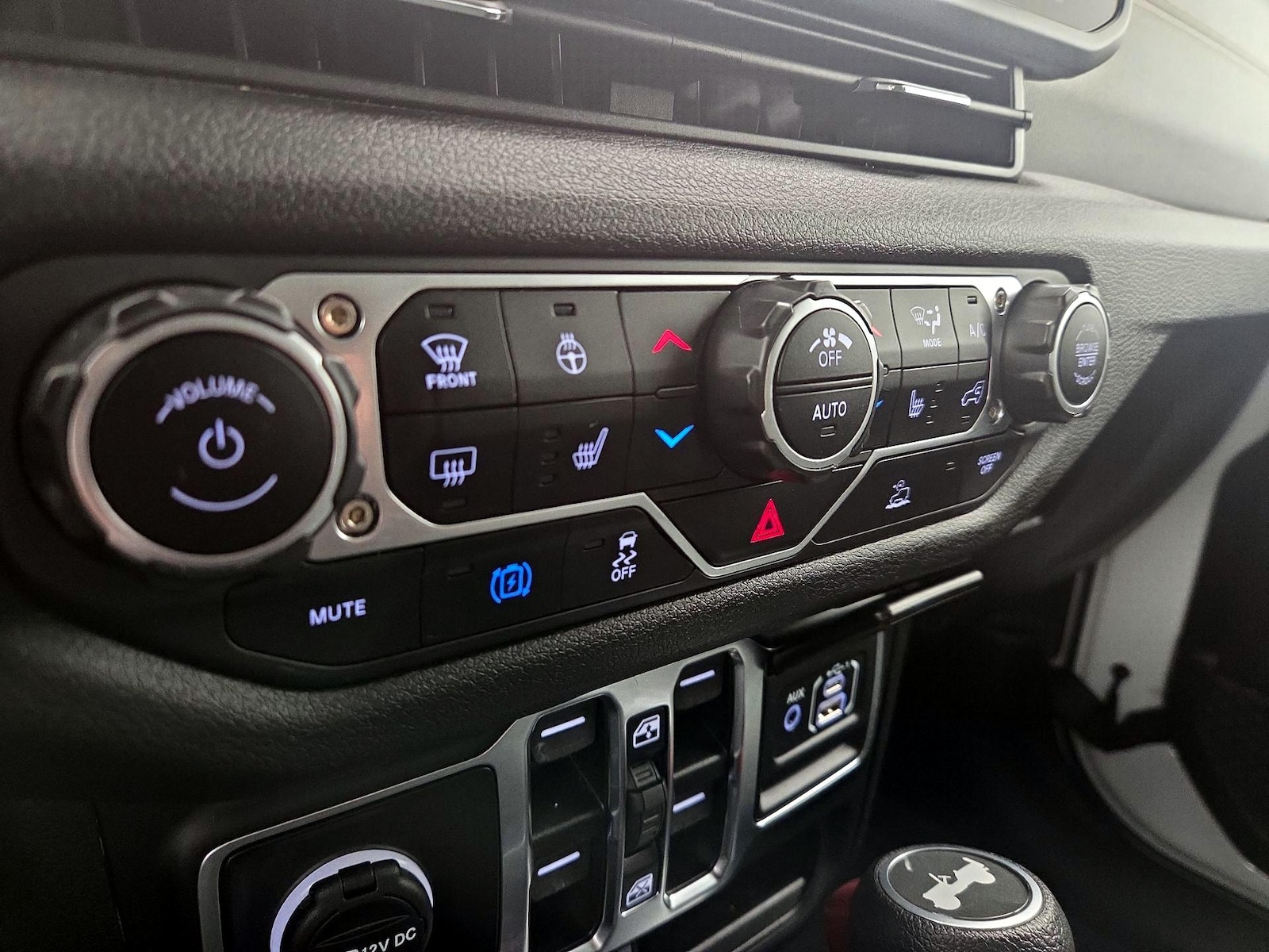 2024 Jeep Wrangler 4xe Willys 4XE - Photo 17