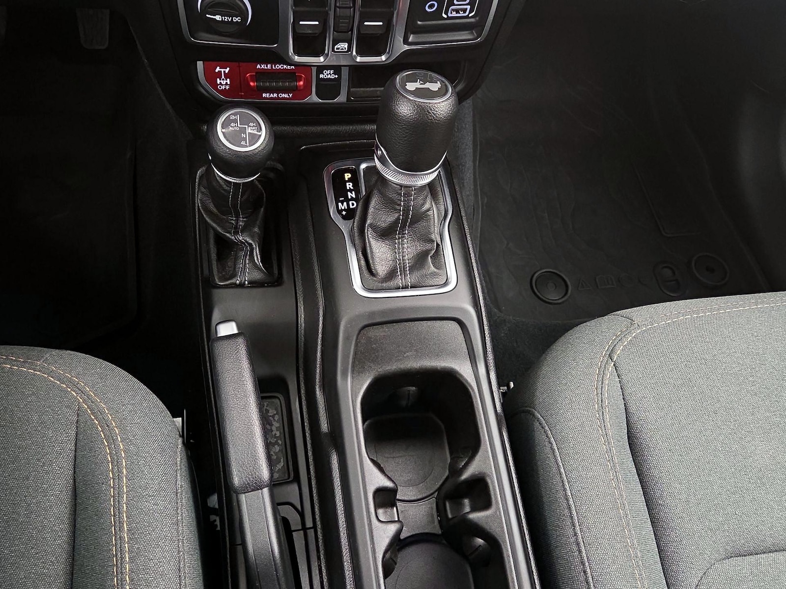 2024 Jeep Wrangler 4xe Willys 4XE - Photo 18