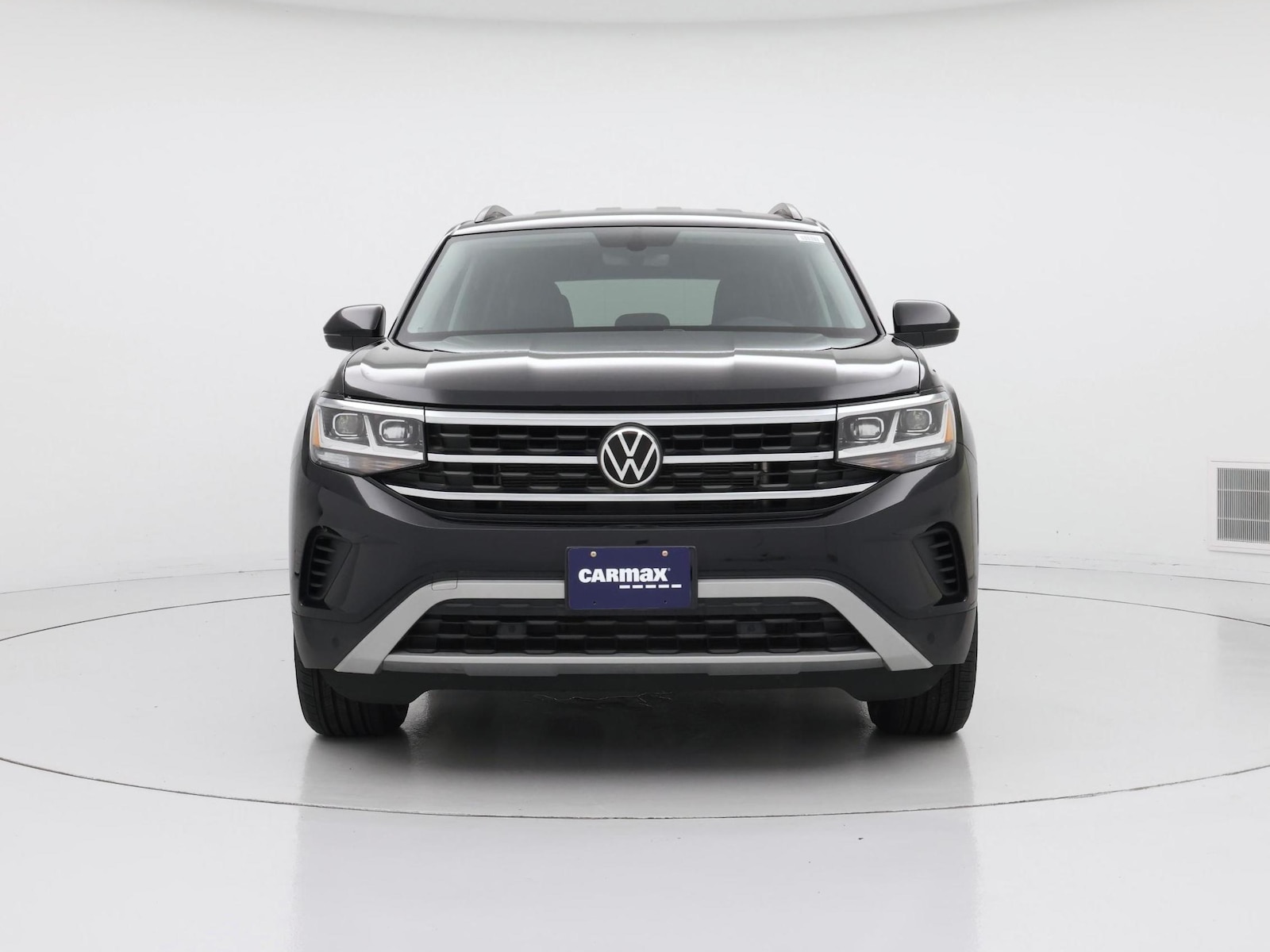2022 Volkswagen Atlas SE w/Tech - Photo 6