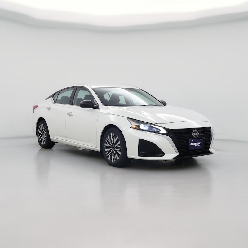 2024 Nissan Altima SV