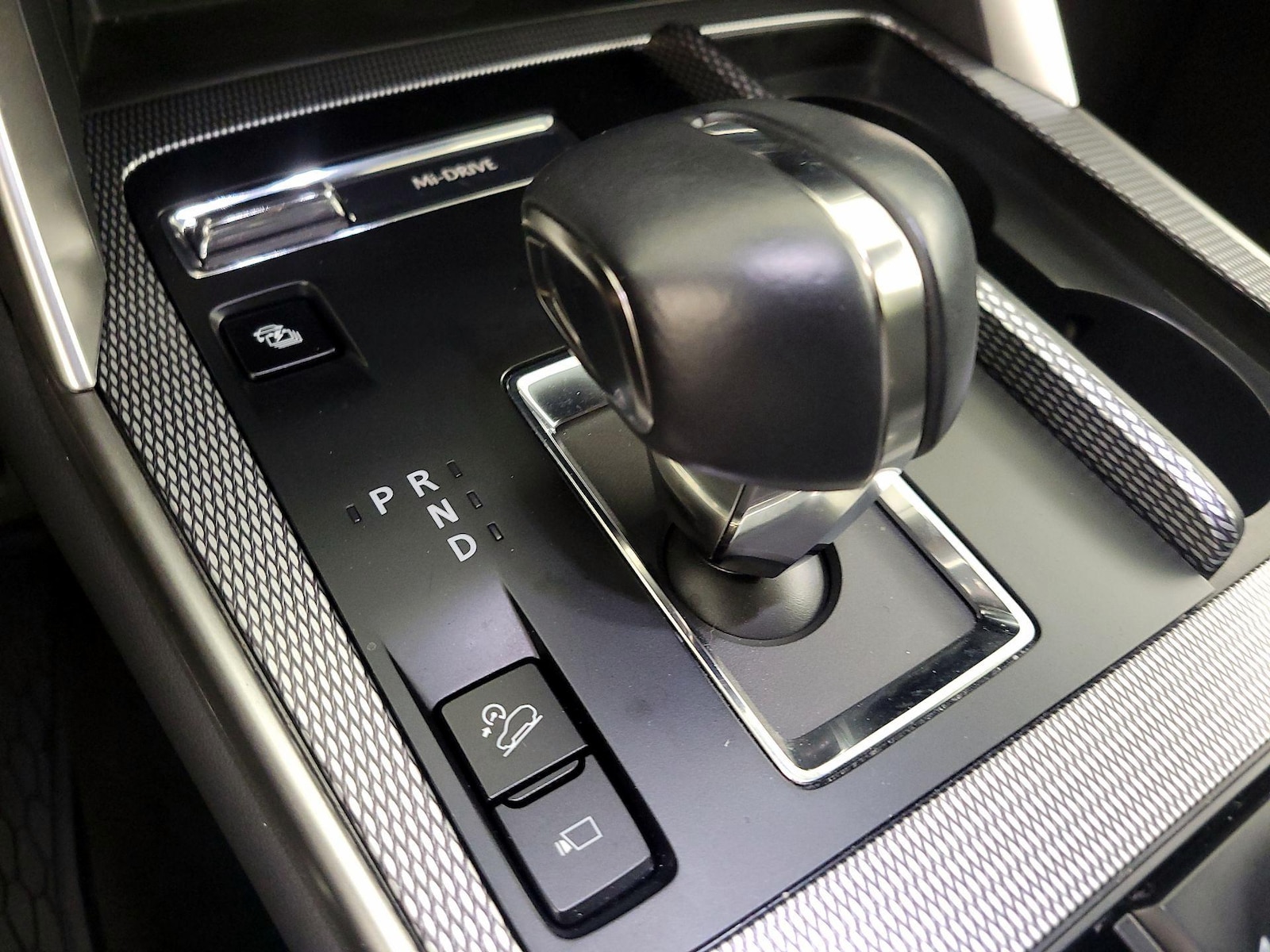 2025 Mazda CX-70 Premium Plus Package - Photo 17