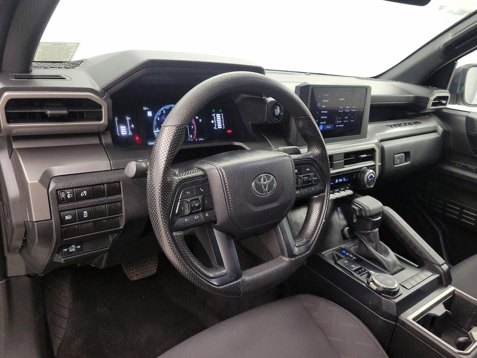 2024 Toyota Tacoma SR5 - Photo 10