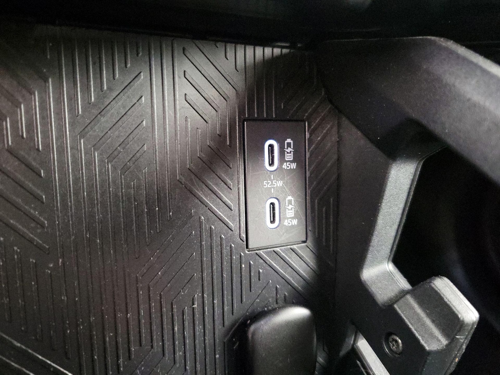 2024 Toyota Tacoma SR5 - Photo 19