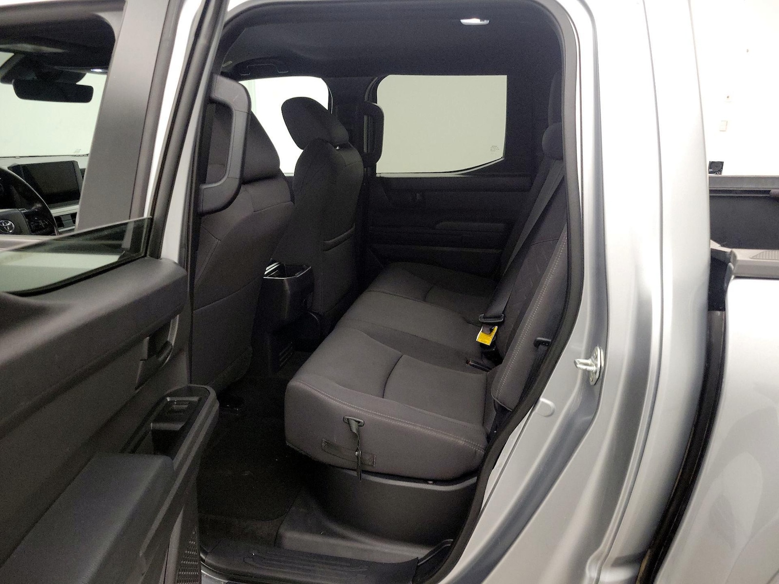 2024 Toyota Tacoma SR5 - Photo 20