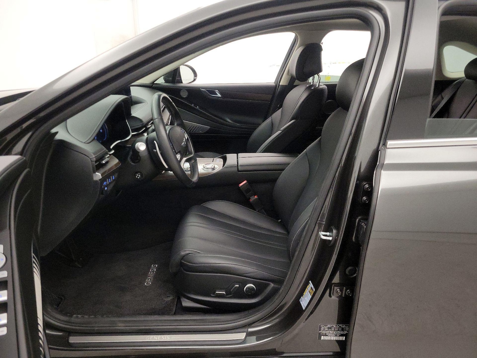 Power Seat(s) & A/C Seat(s)