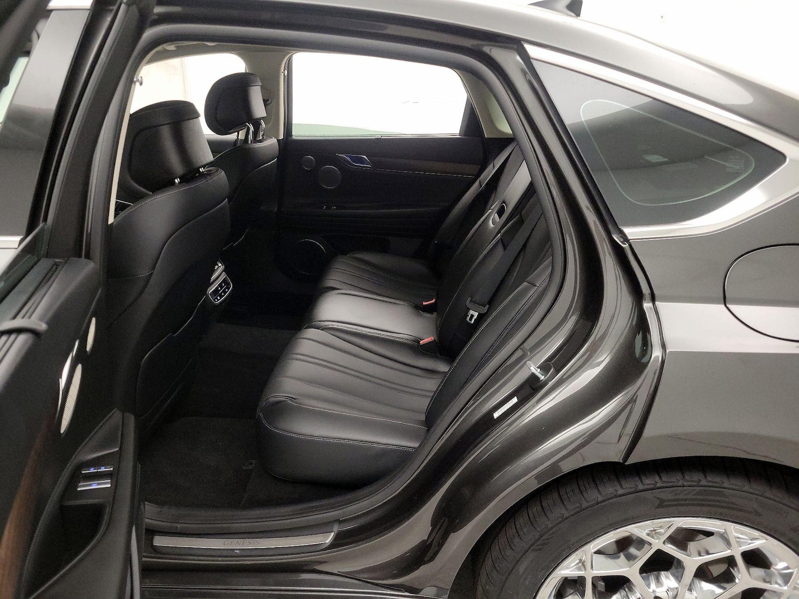 Rear Air Conditioning