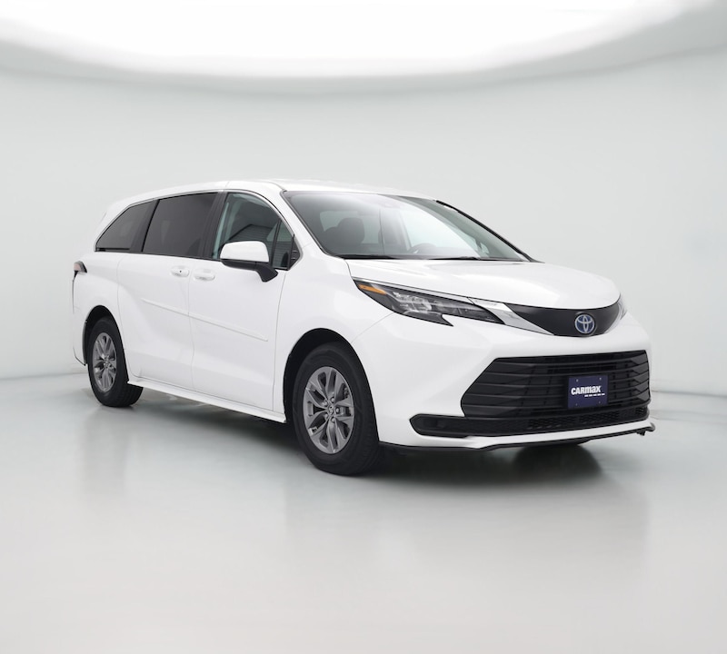 2024 Toyota Sienna Hybrid LE