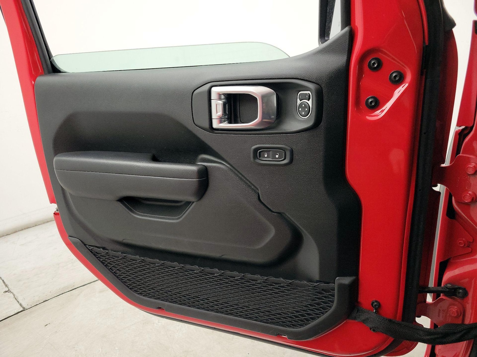 2025 Jeep Wrangler 4-Door Rubicon - Photo 13