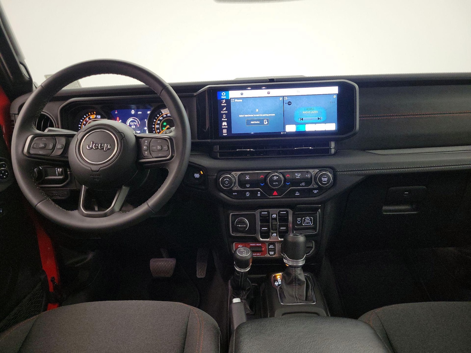 Apple CarPlay® & Android Auto™