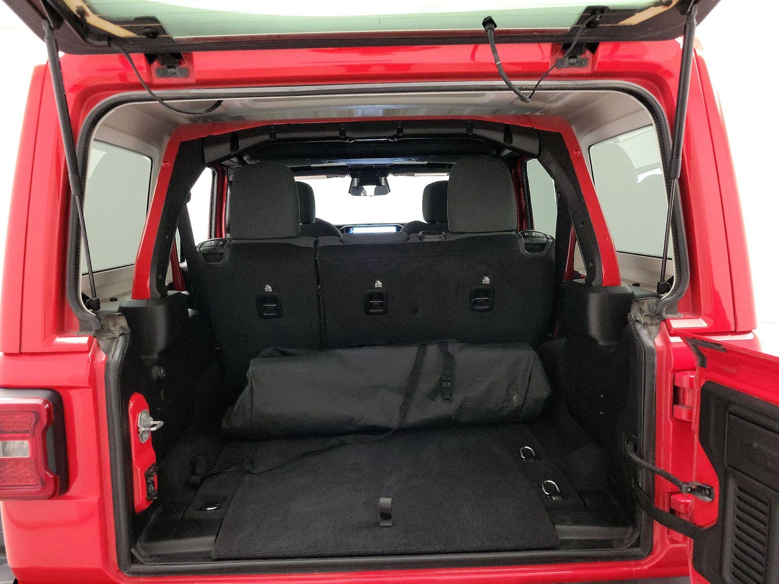 2025 Jeep Wrangler 4-Door Rubicon - Photo 12