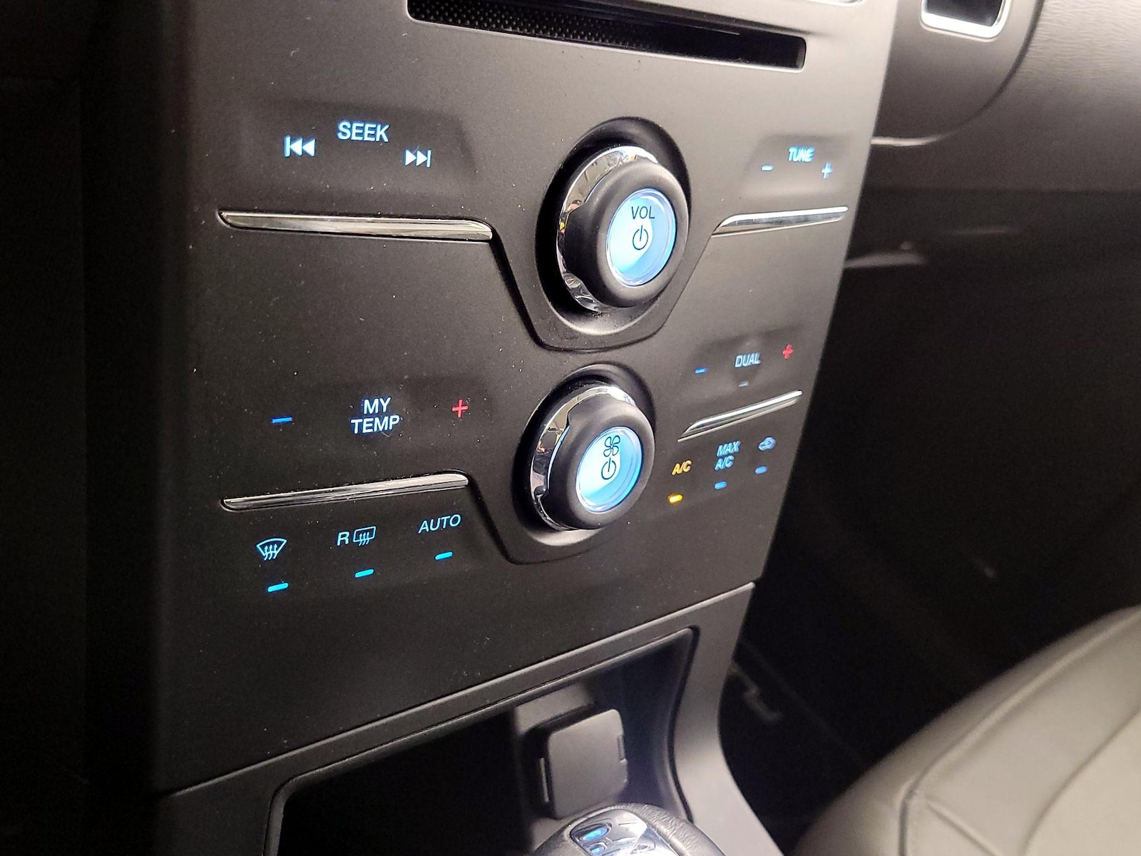 2019 Ford Flex SEL - Photo 18