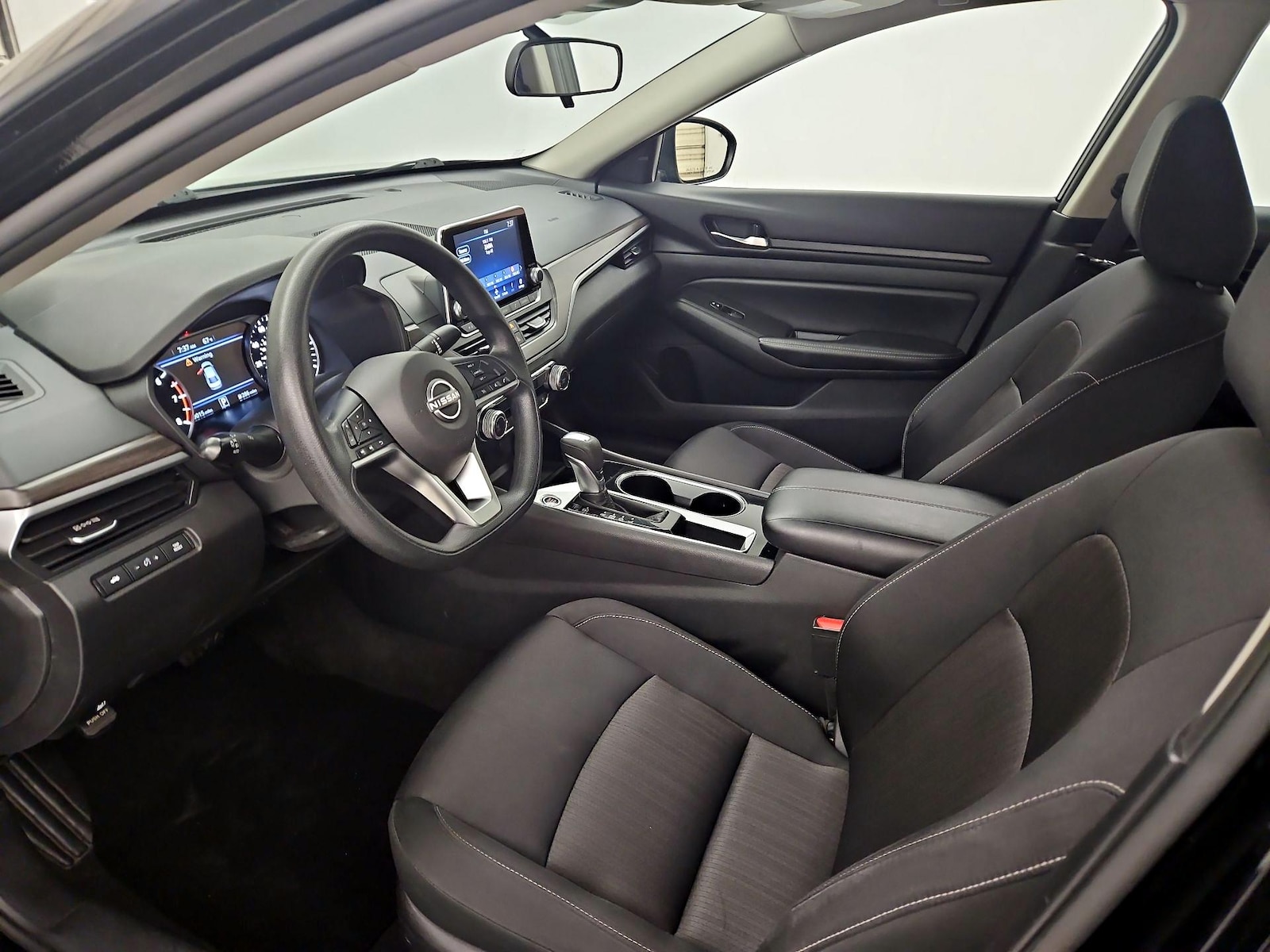 Power Seat(s) & Side Airbags
