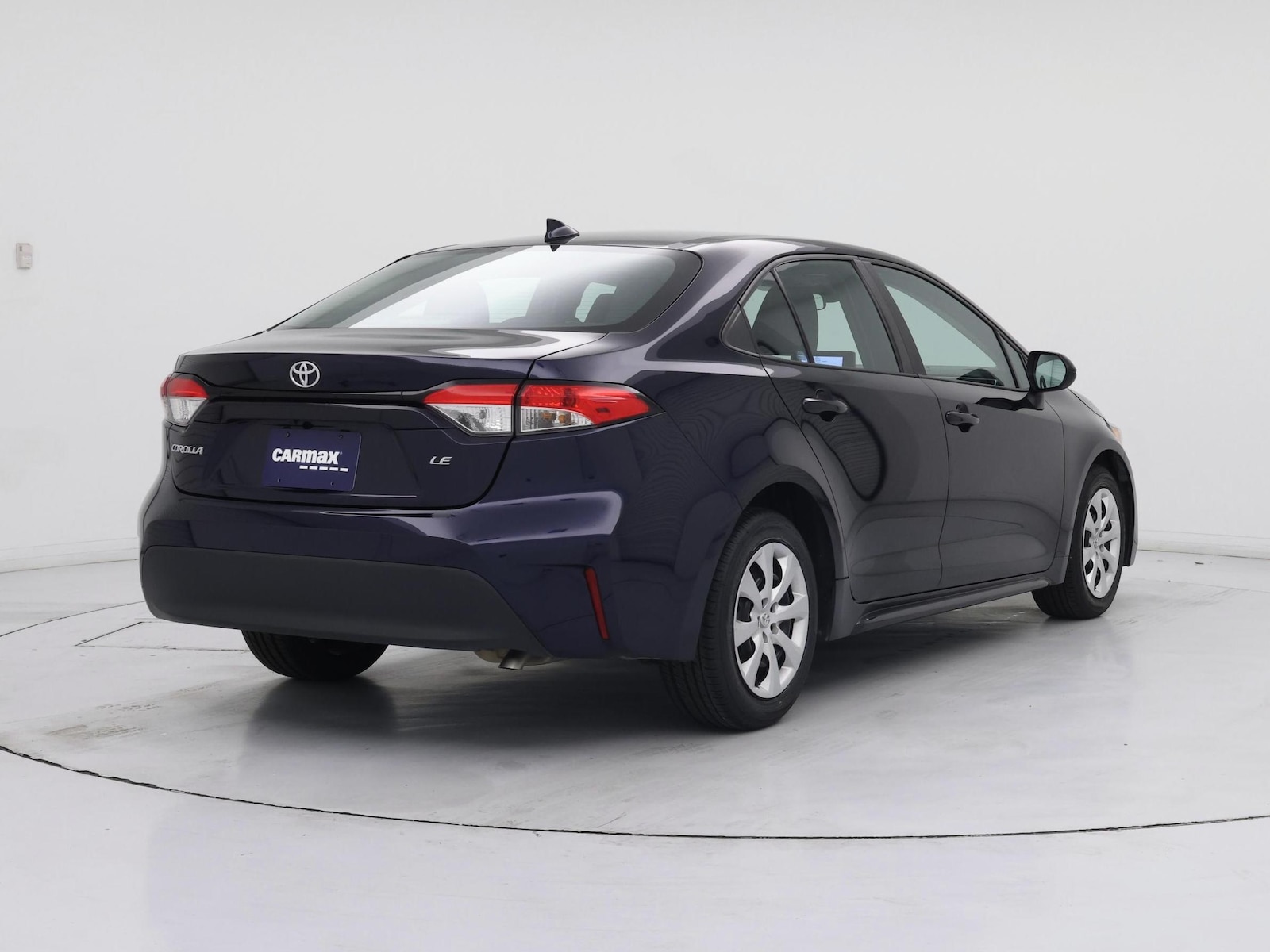 2024 Toyota Corolla LE - Photo 9