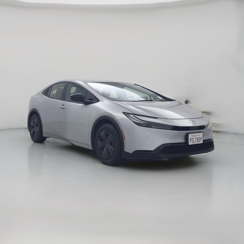 2025 Toyota Prius LE