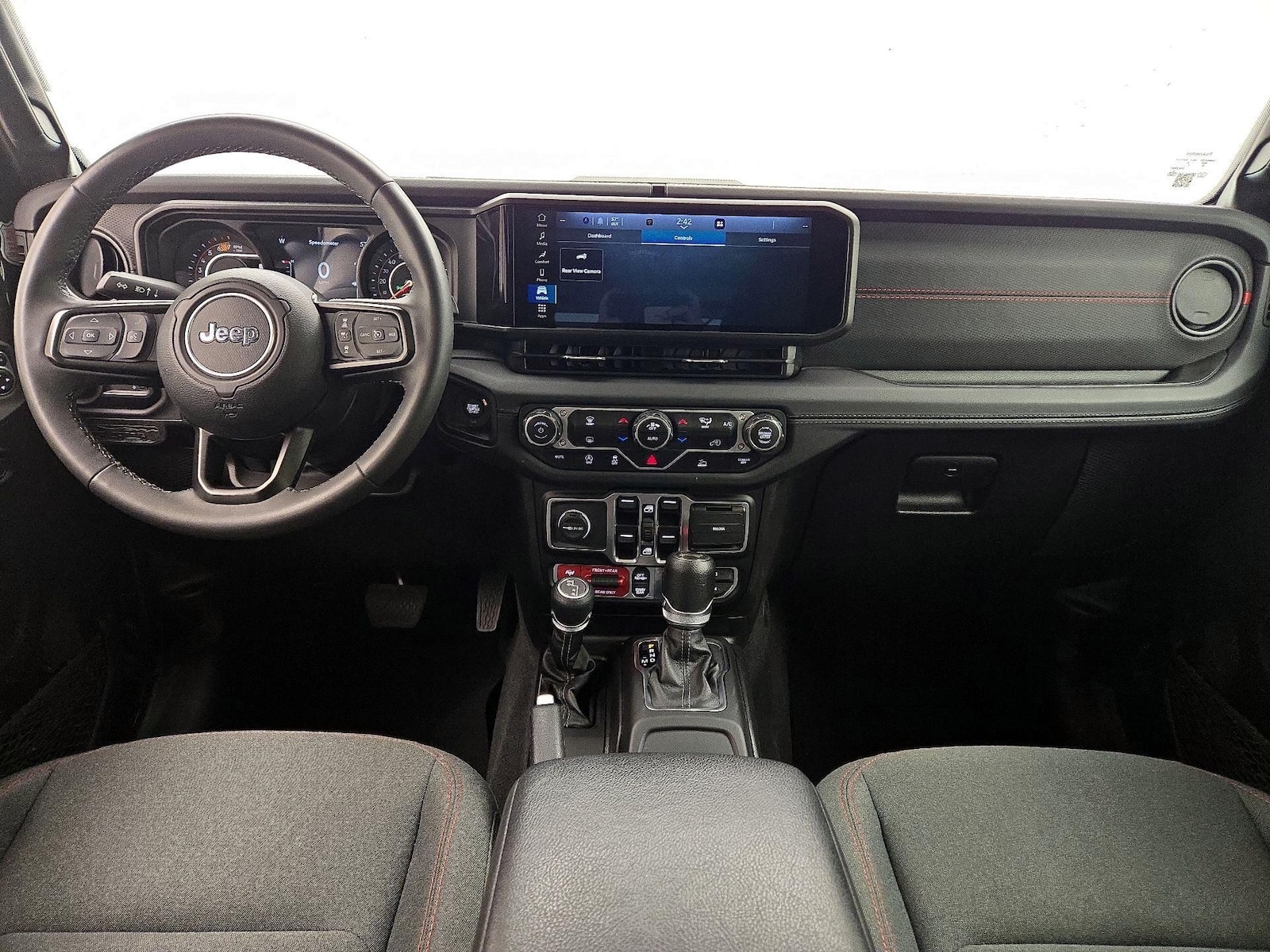 2025 Jeep Wrangler 4-Door Rubicon - Photo 10