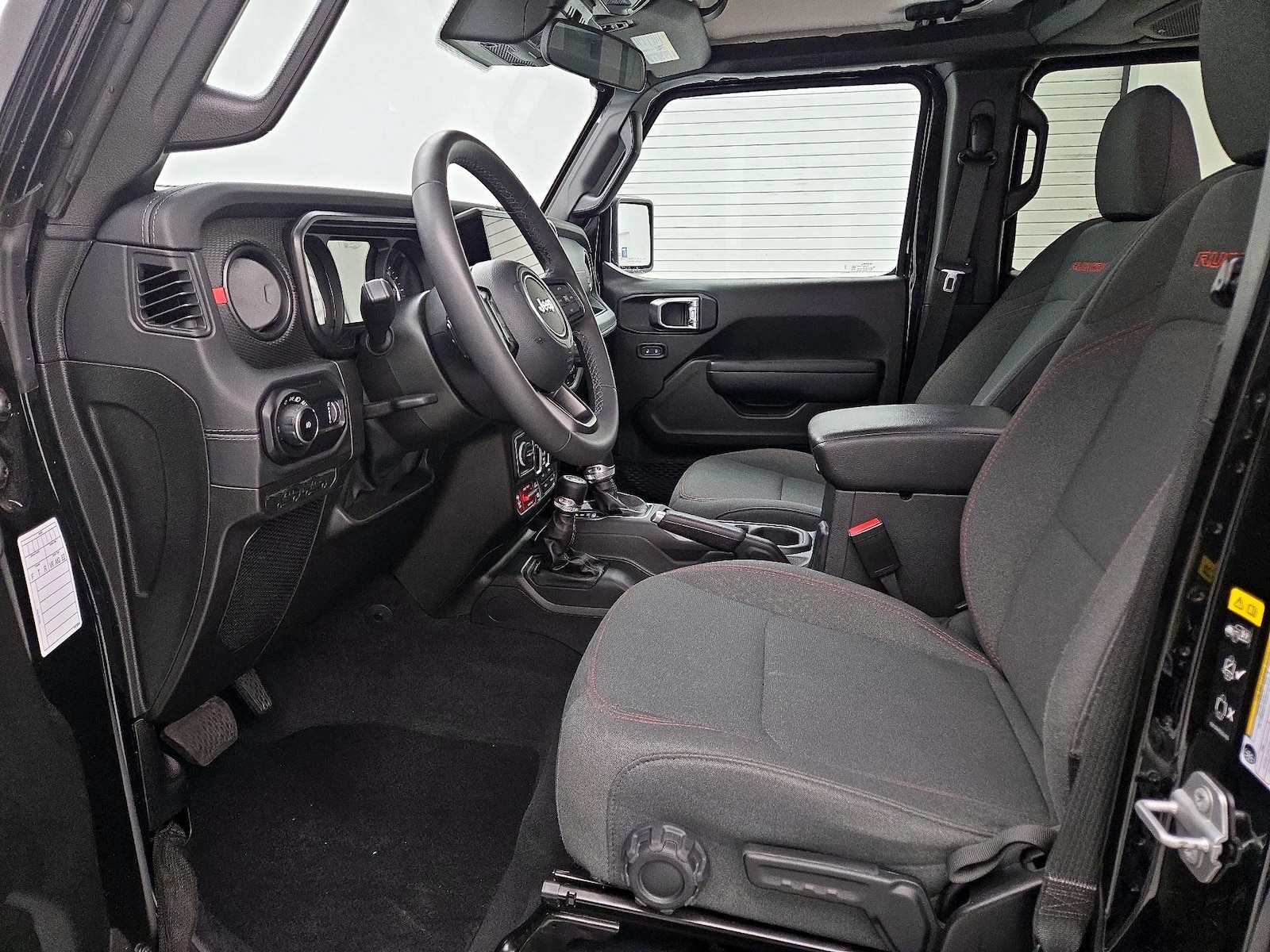 2025 Jeep Wrangler 4-Door Rubicon - Photo 12