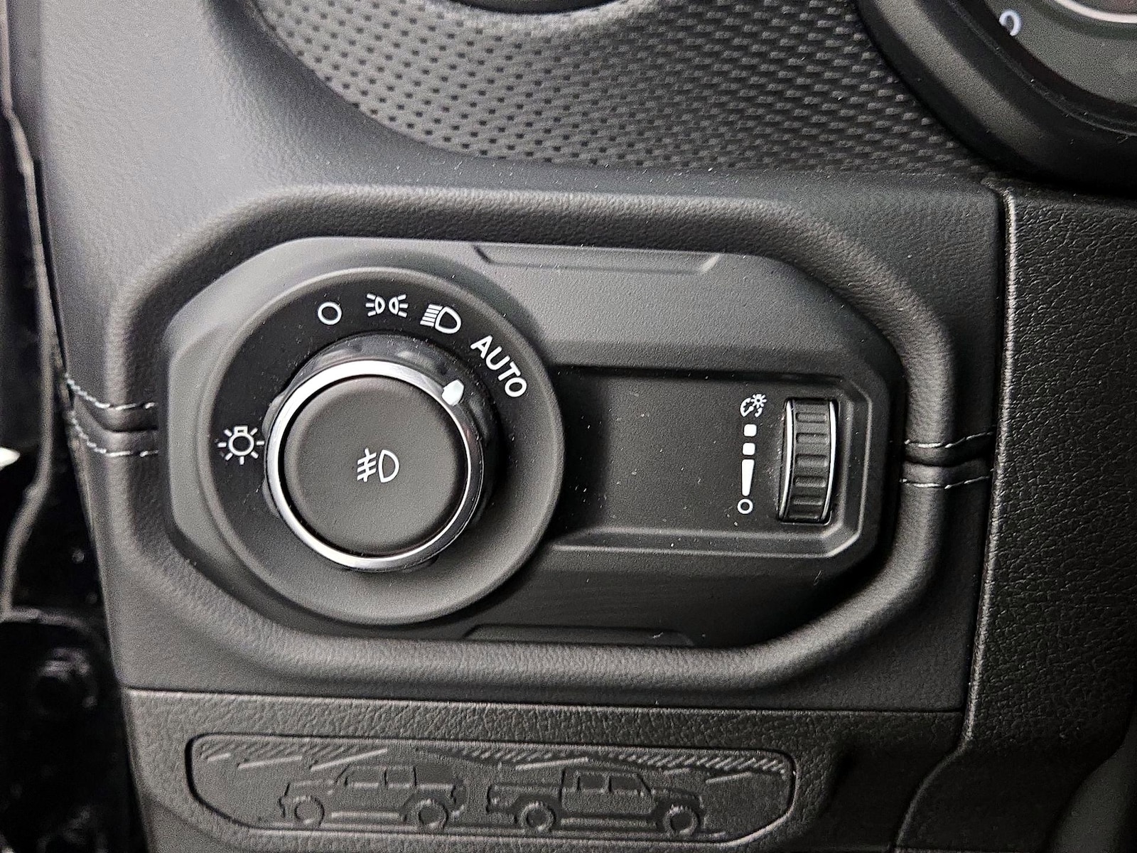 2025 Jeep Wrangler 4-Door Rubicon - Photo 14