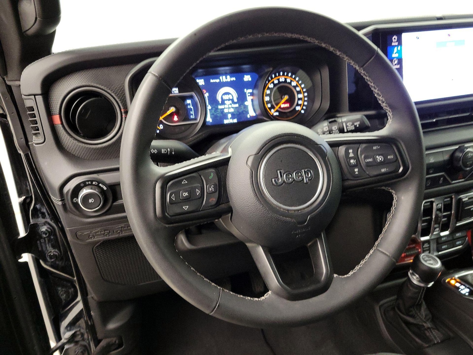 2025 Jeep Wrangler 4-Door Rubicon - Photo 11