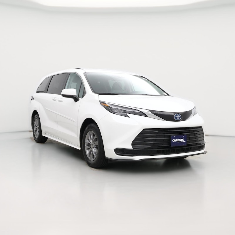 2024 Toyota Sienna Hybrid LE