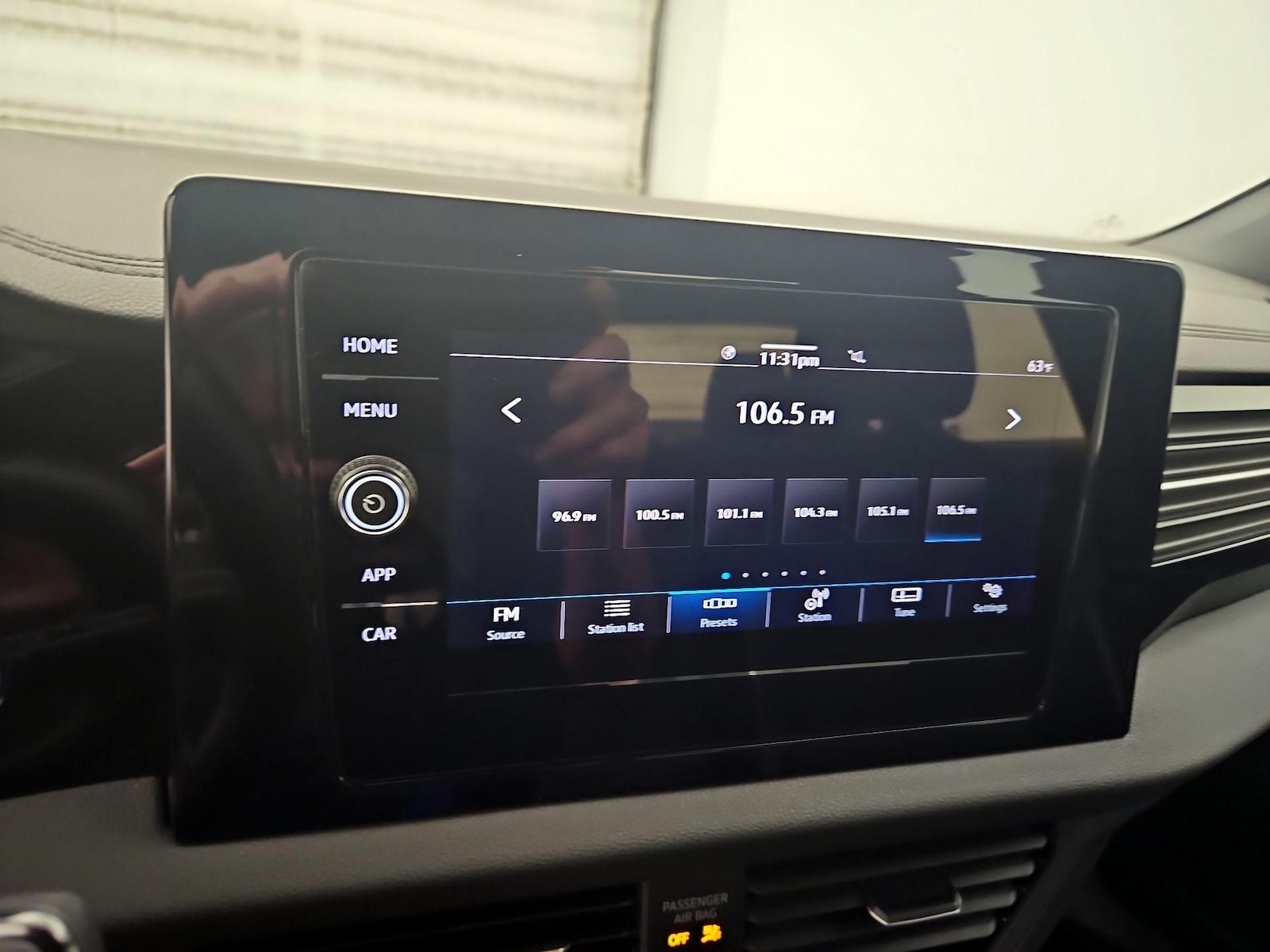 2025 Volkswagen Jetta Sport - Photo 16