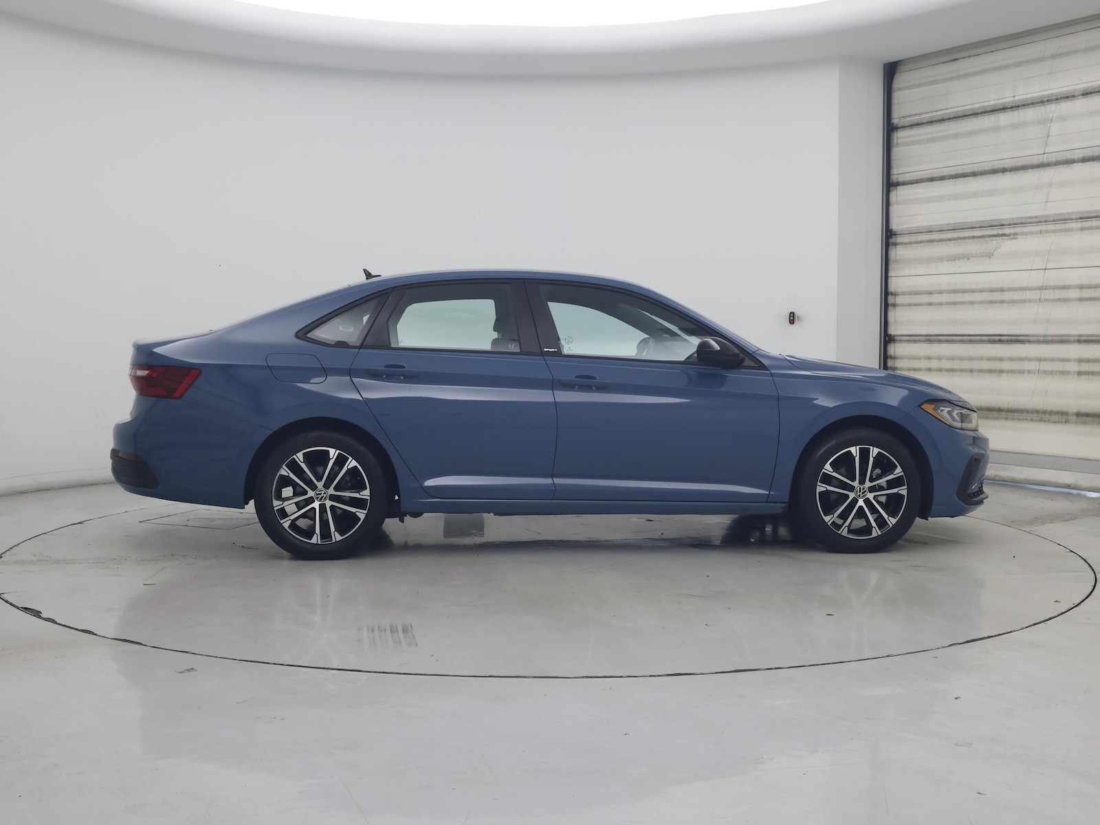2025 Volkswagen Jetta Sport - Photo 8