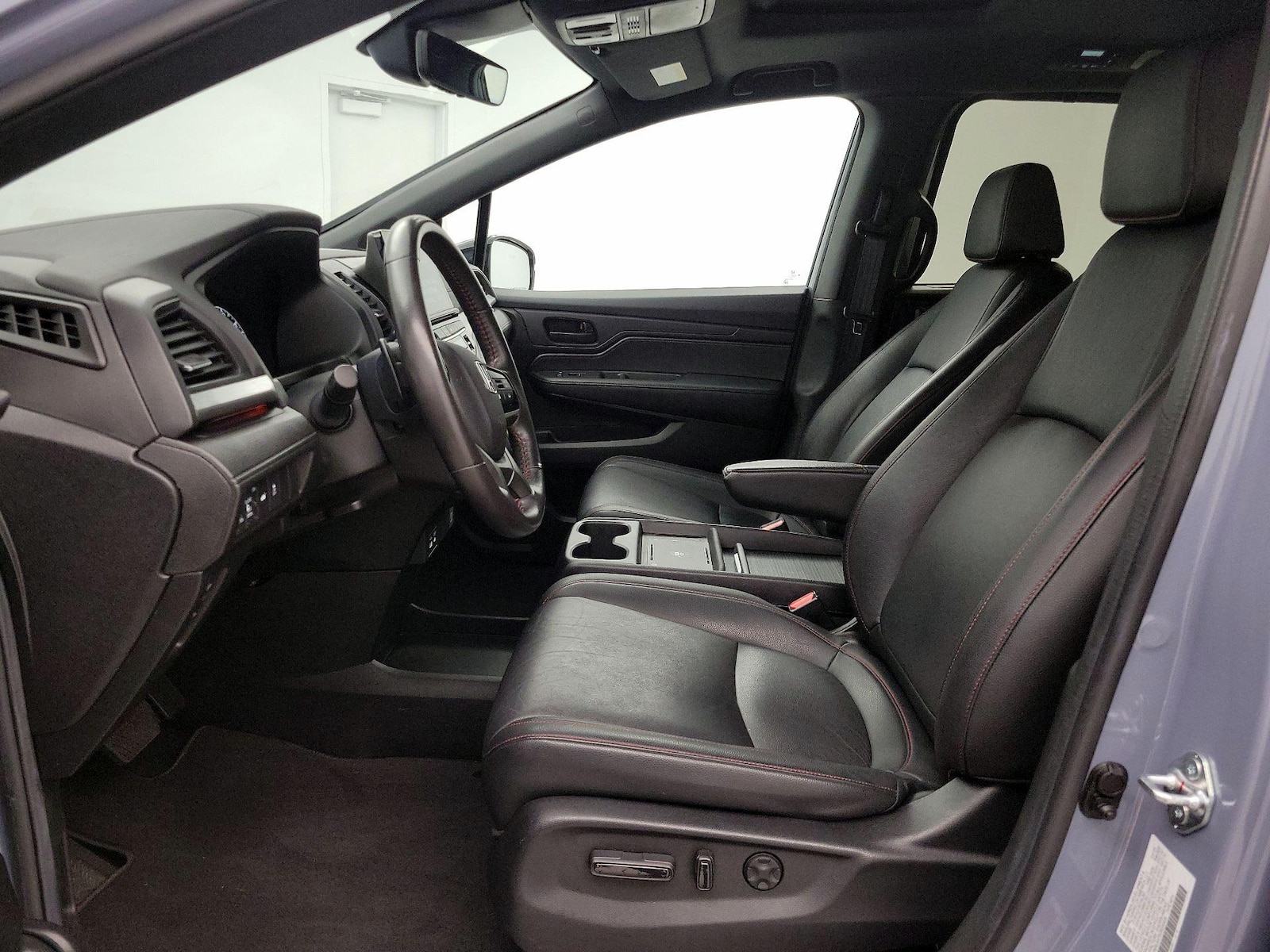 2025 Honda Odyssey Sport L - Photo 12