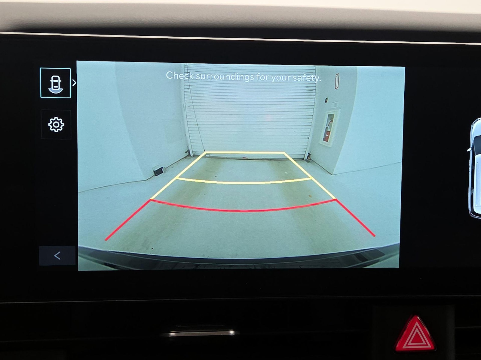 2025 Kia Carnival LXS - Photo 16