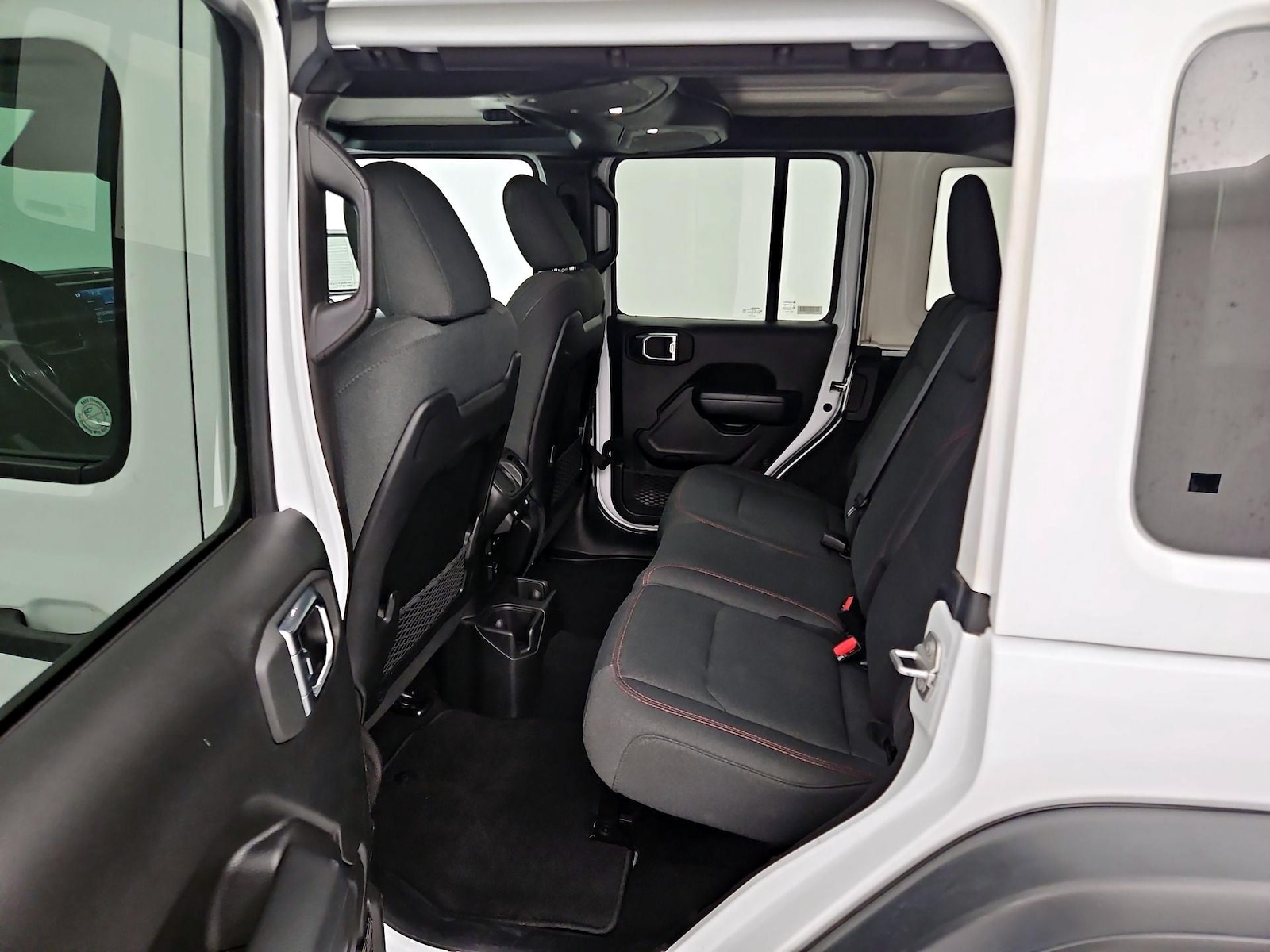 2025 Jeep Wrangler 4-Door Rubicon - Photo 20
