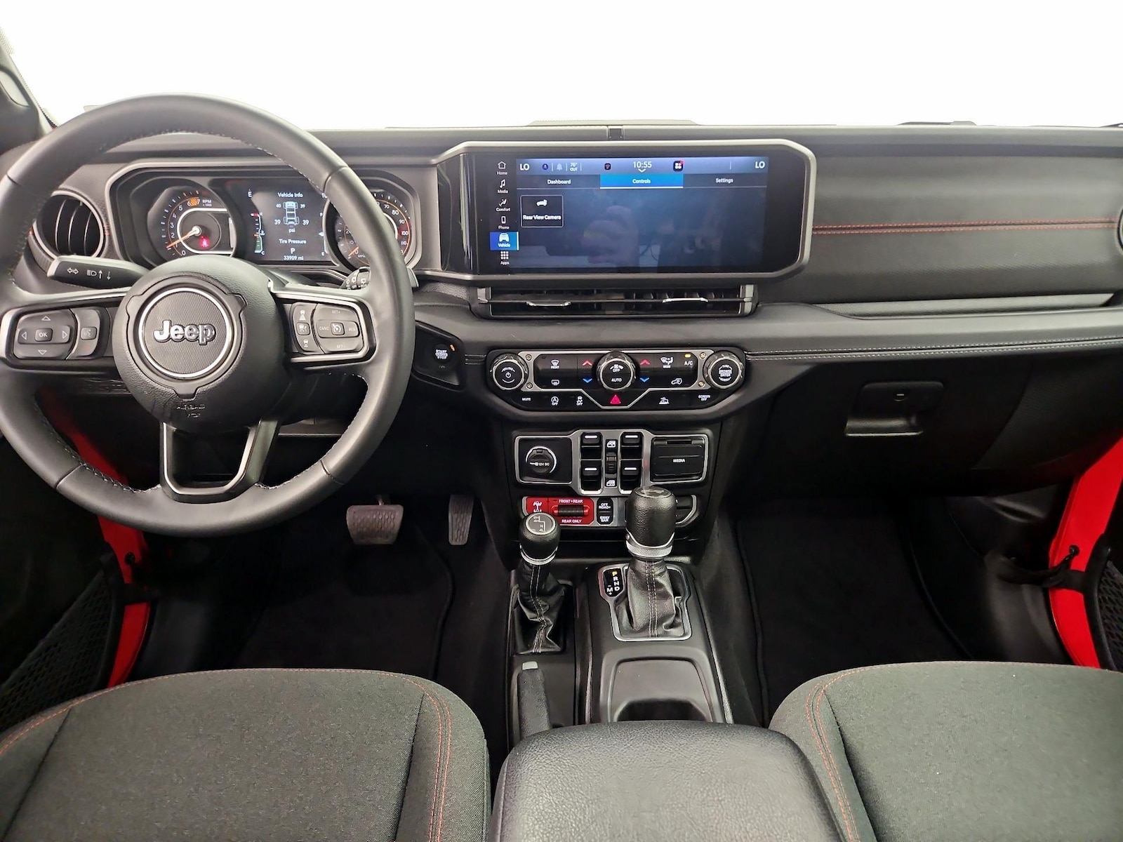 Apple CarPlay® & Android Auto™