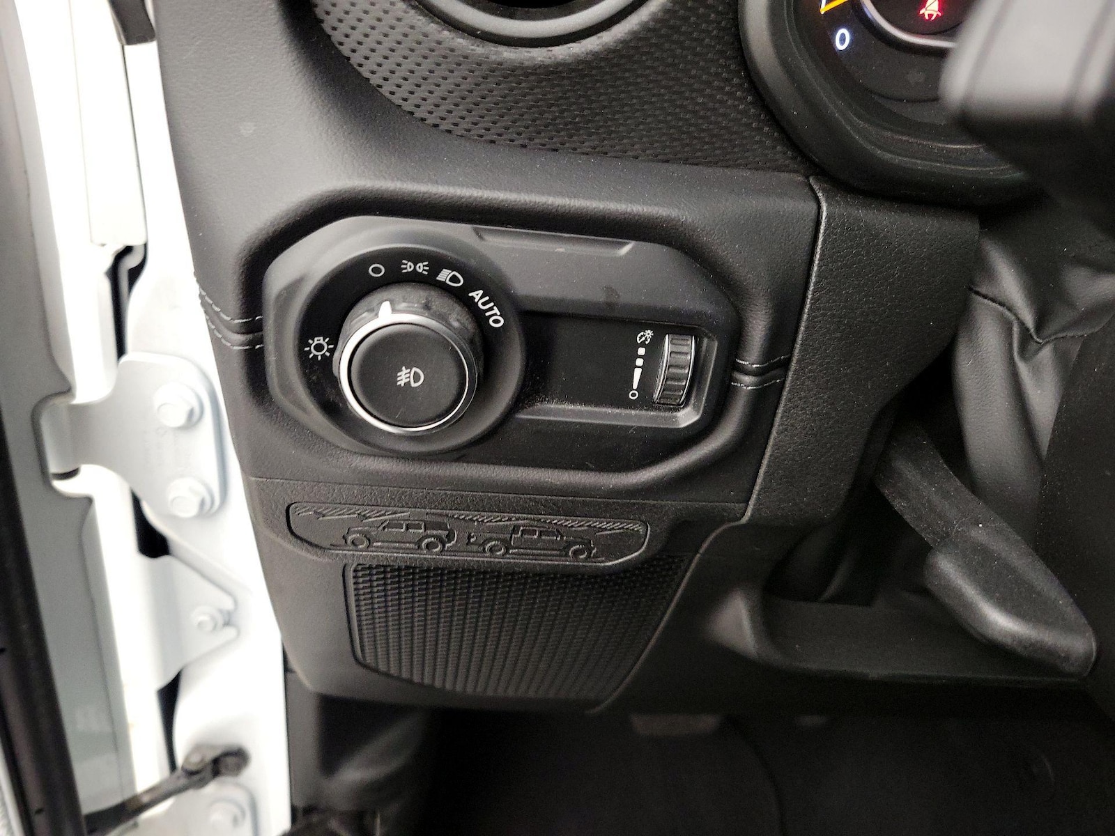 2025 Jeep Wrangler 4-Door Rubicon - Photo 14