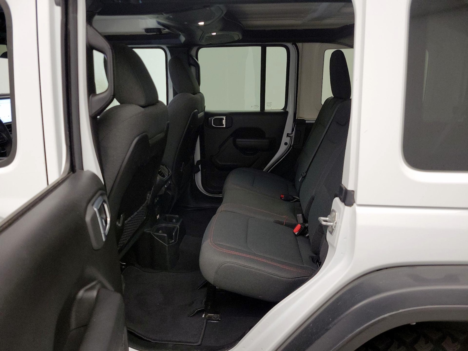 2025 Jeep Wrangler 4-Door Rubicon - Photo 20