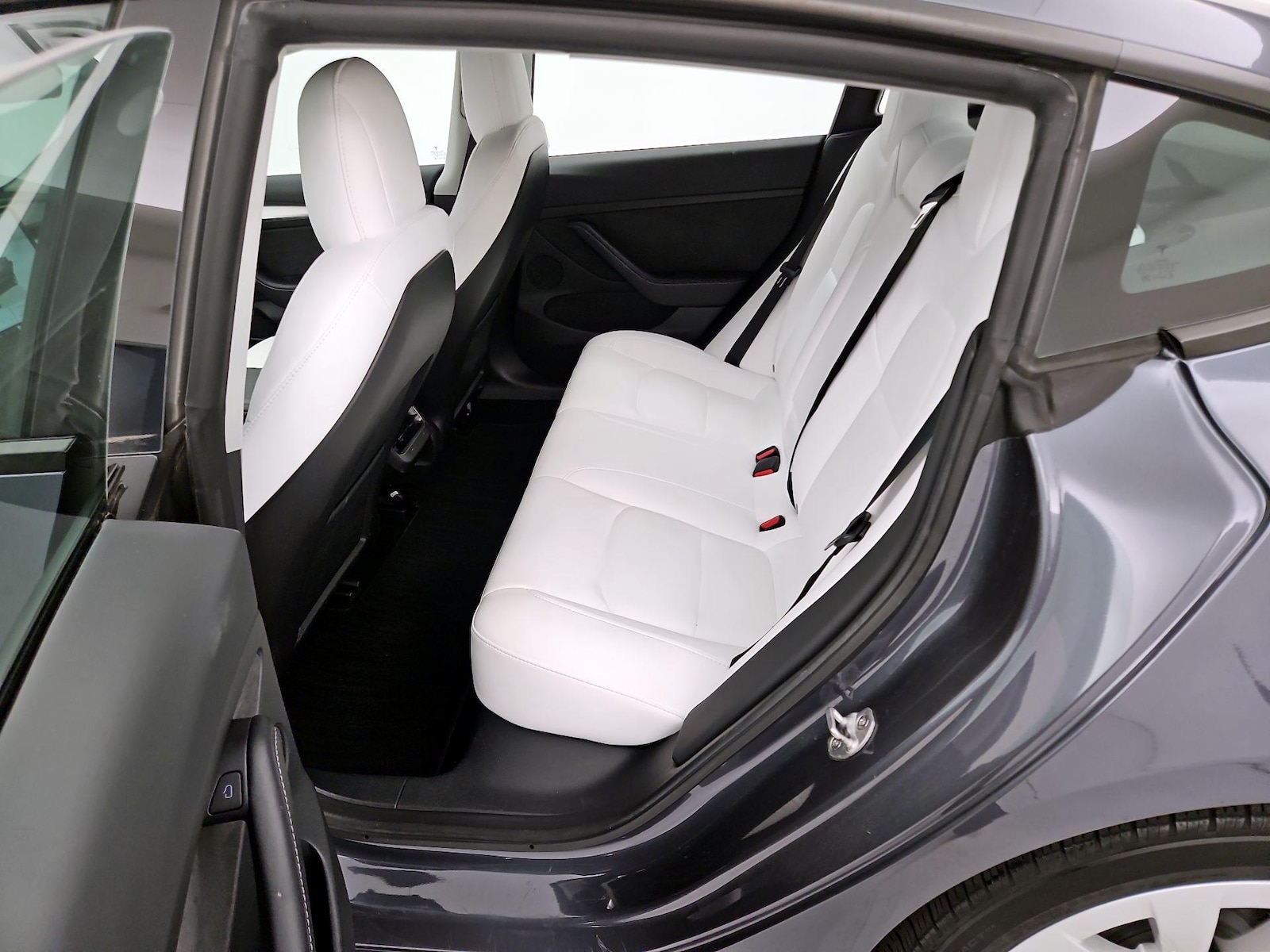 2023 Tesla Model 3 Long Range - Photo 19