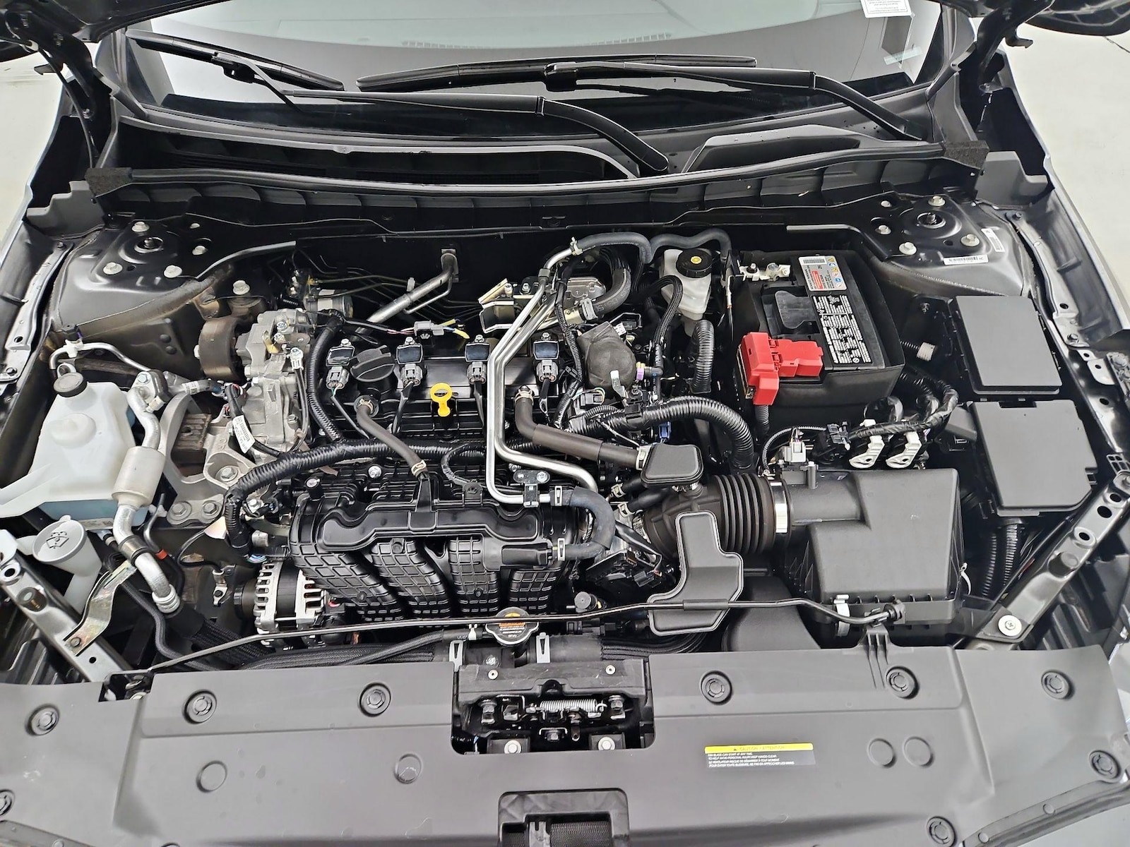 2025 Nissan Altima SR - Photo 22