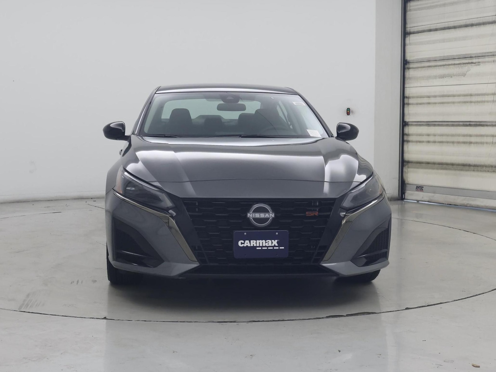 2025 Nissan Altima SR - Photo 6