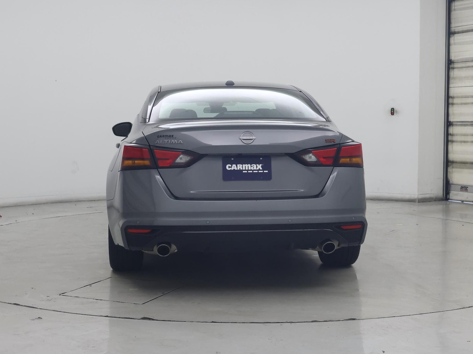 2025 Nissan Altima SR - Photo 7