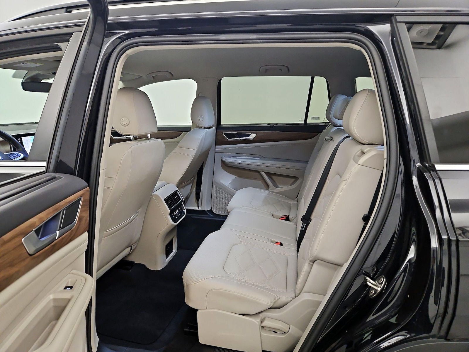 Rear Air Conditioning