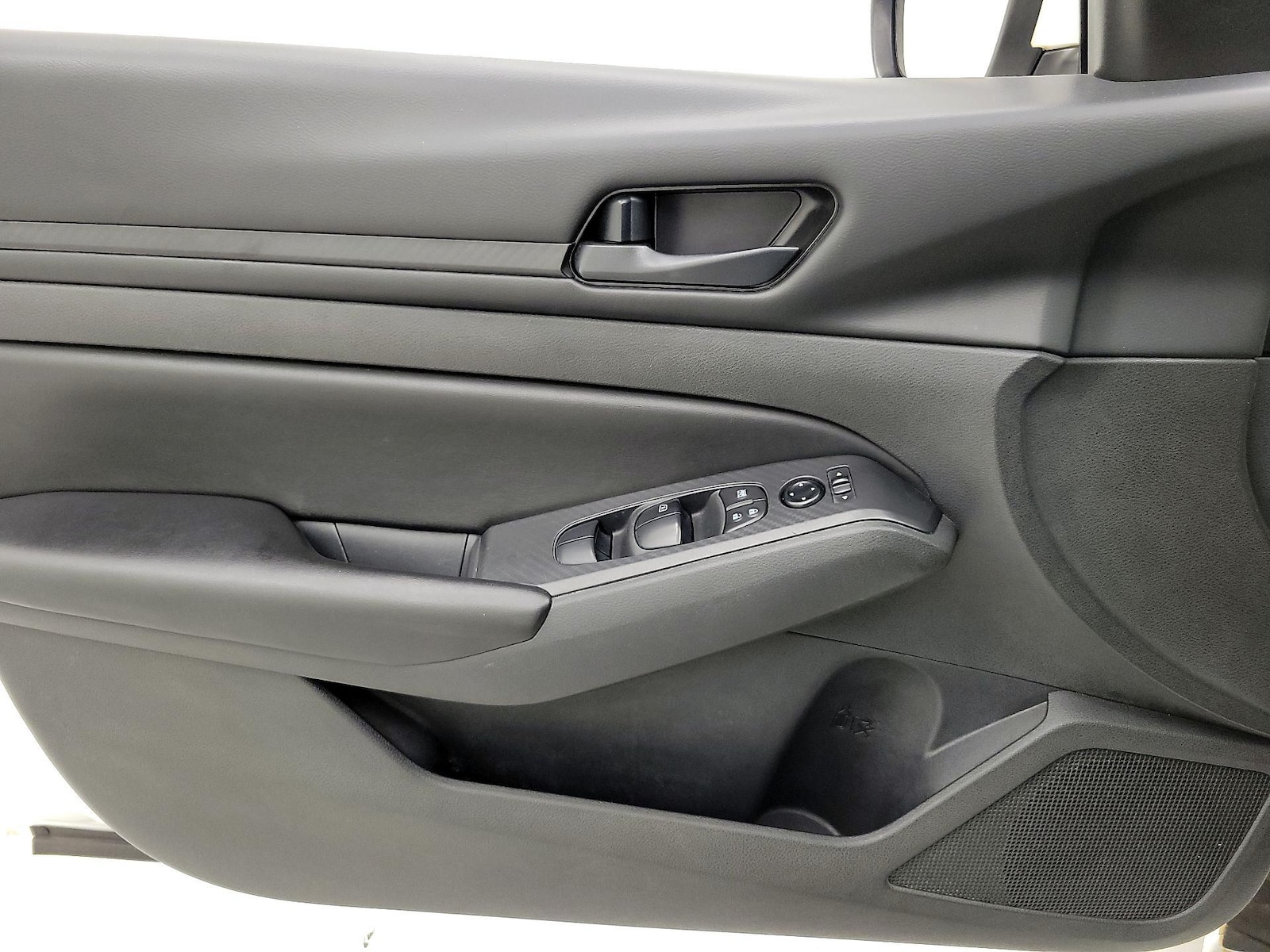 2023 Nissan Altima S - Photo 13