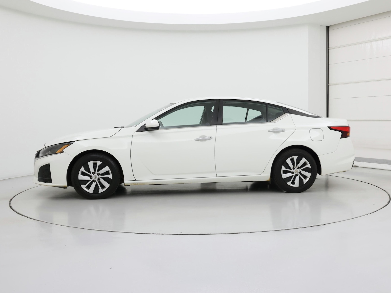 2023 Nissan Altima S - Photo 4