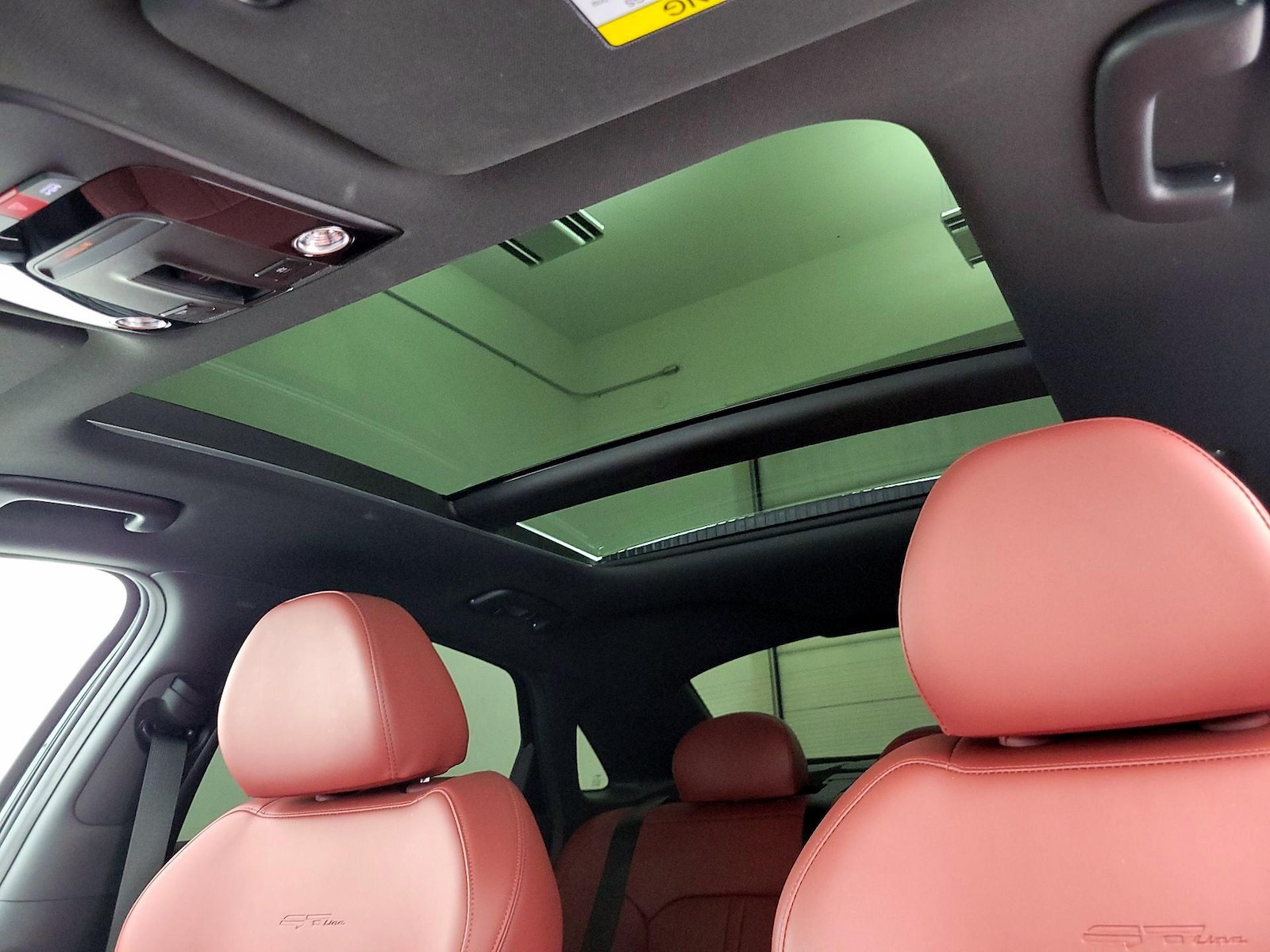 Panoramic Sunroof