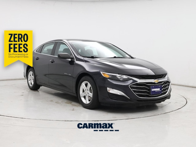 Gray 2023 Chevrolet Malibu Sedan Front-Wheel Drive Automatic
