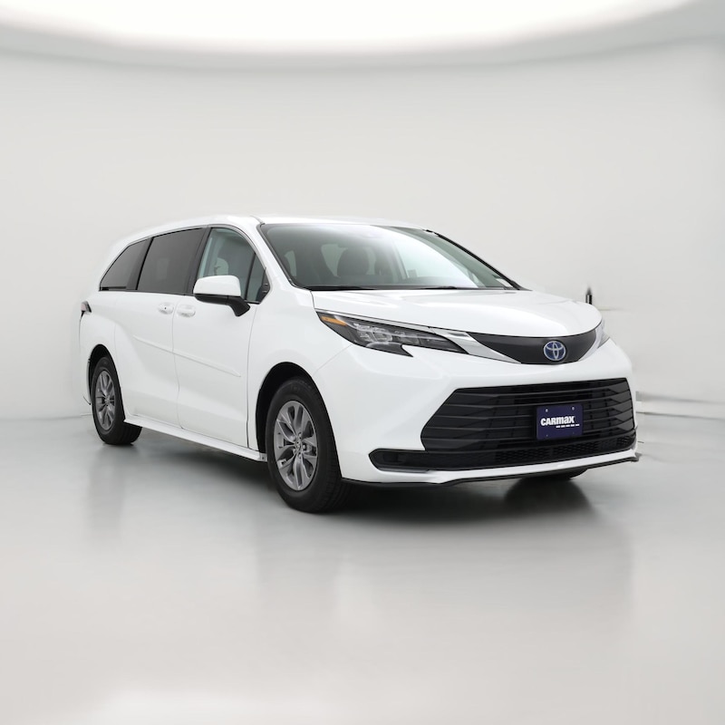 2024 Toyota Sienna Hybrid LE