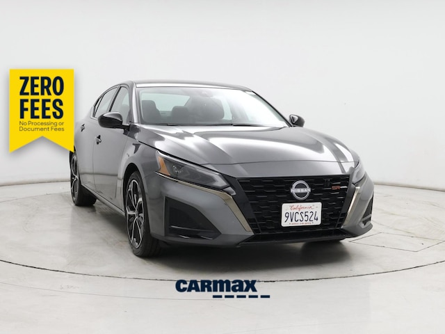 Gray 2025 Nissan Altima Sedan Front-Wheel Drive Automatic