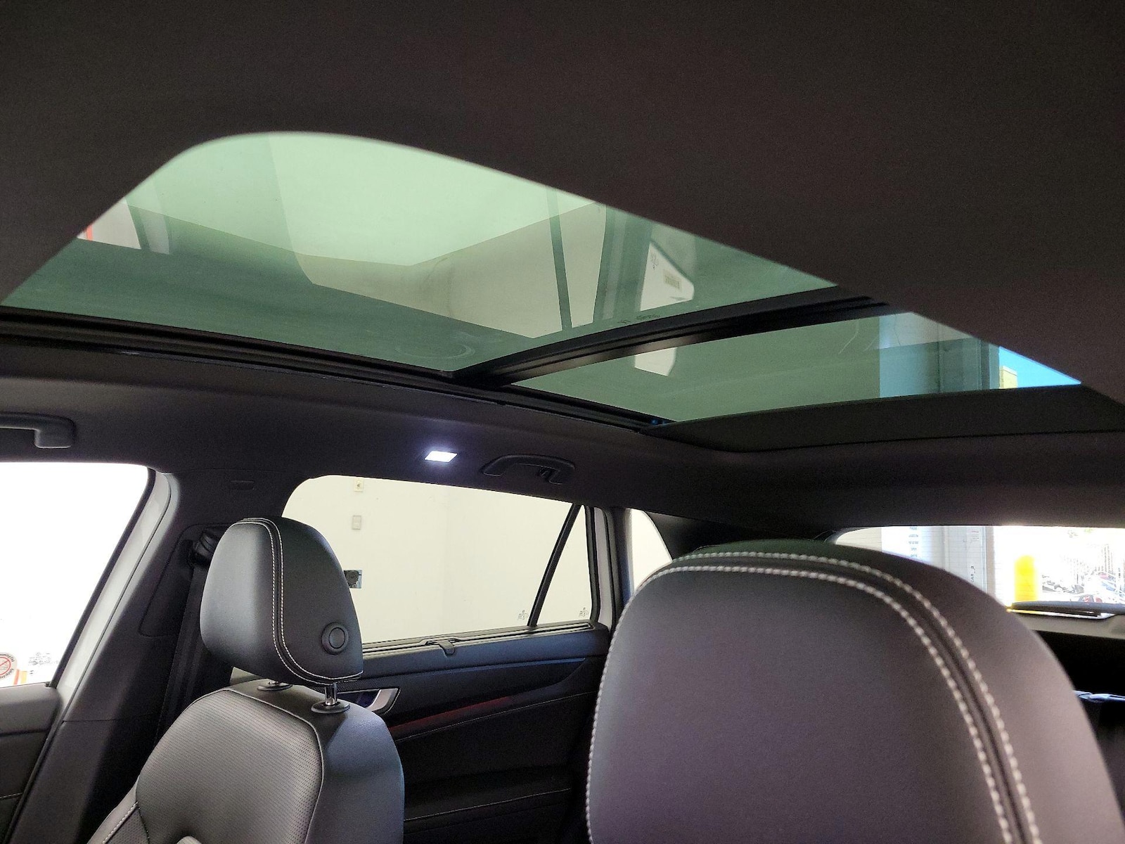 Panoramic Sunroof