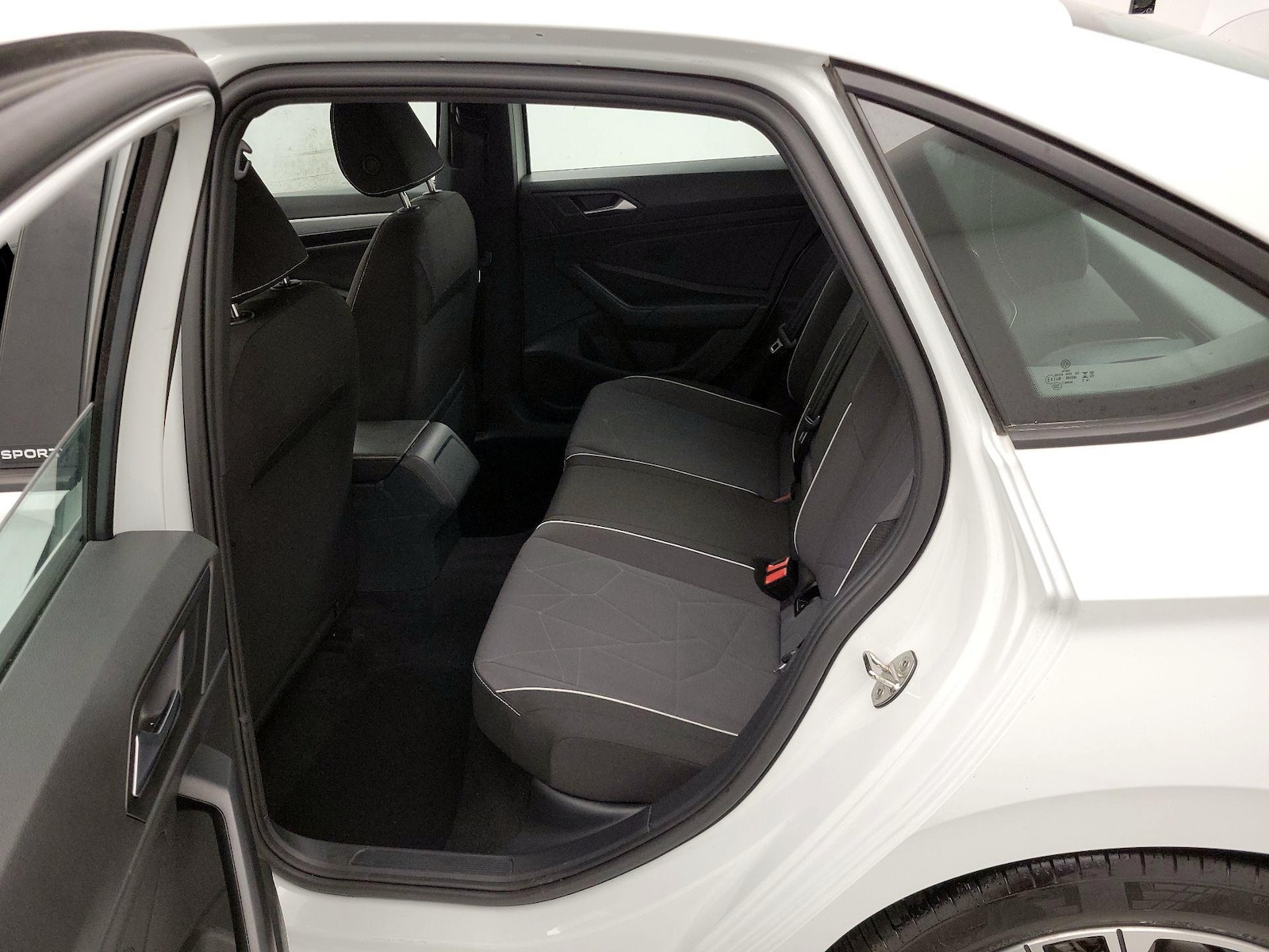 2025 Volkswagen Jetta Sport - Photo 20
